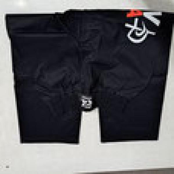 KRAV MAGA Hose mit Aufdruck